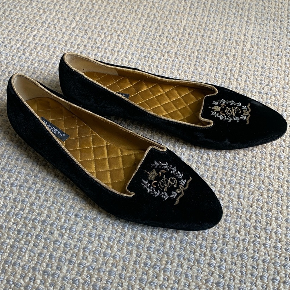 Dolce & Gabbana Black Velvet Embroidered Pointed Flats